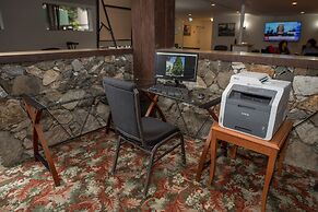 Robin Hood Inn & Suites