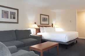 Robin Hood Inn & Suites