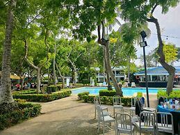 Puerto Azul Hotel