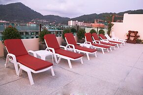 Hemingways Silk Hotel
