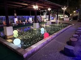 Uni Resort KU-KUAN