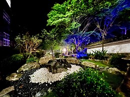 Uni Resort KU-KUAN