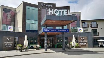Hotel Mistral Sport