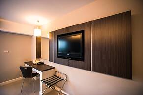Napatra Hotel