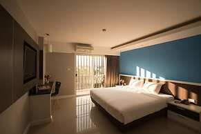 Napatra Hotel