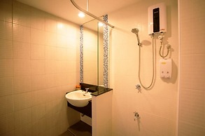 Napatra Hotel