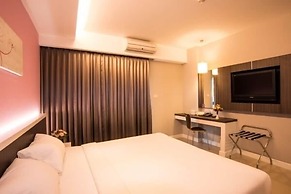 Napatra Hotel