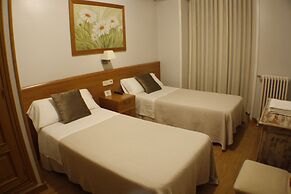 Hostal Santa Cruz