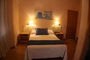 Hostal Santa Cruz