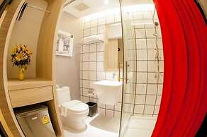 Sleepbox Chiangmai Hotel