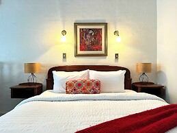 Victoria House Motor Inn