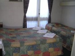 Pathfinder Motel