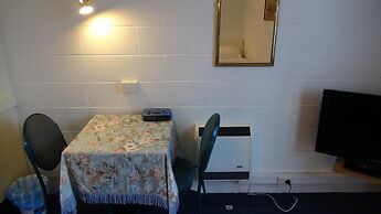 Pathfinder Motel