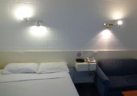 Pathfinder Motel