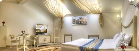 Metro Hotel Apartments