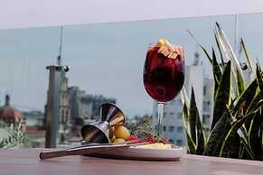 Kasa Hotel & Suites