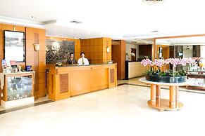 Grand Cemara Hotel