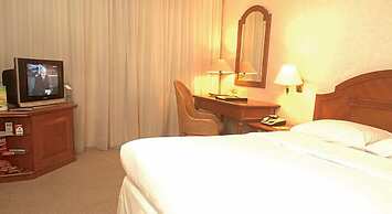 Grand Cemara Hotel