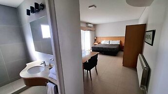 Urbana Suites