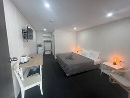 Abajaz Motor Inn