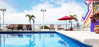 Paloma Del Mar