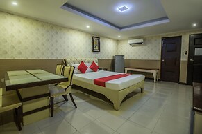 OYO 700 Pj Inn Hotel