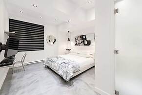 Holland Hotel by Simplissimmo