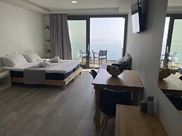 Ostria Apartments