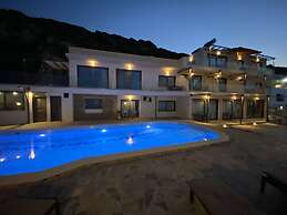 Ostria Apartments