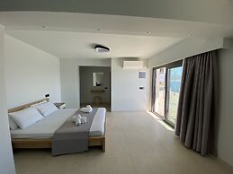 Ostria Apartments