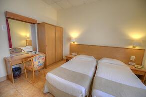 Allegro Hotel
