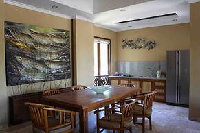 Bayshore Villas Candi Dasa