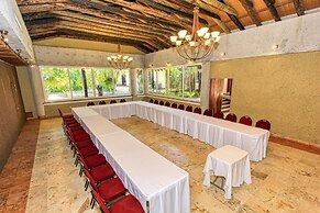Hotel Ciudad Real Palenque