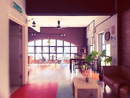 Lavender Guesthouse - Hostel