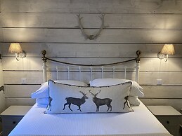 Camelot Castle Hotel