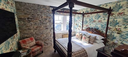 Camelot Castle Hotel