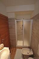 Hotel Sayonara
