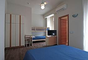 Hotel Sayonara