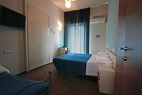 Hotel Sayonara
