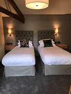 Royal Ship Hotel