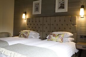 Royal Ship Hotel
