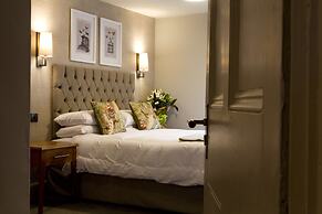 Royal Ship Hotel