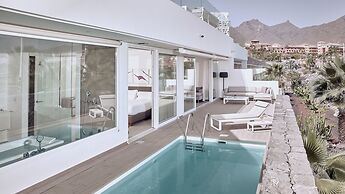Domes Baobab Suites