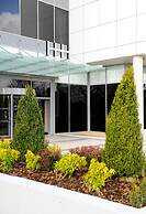 Heston Hyde Hotel