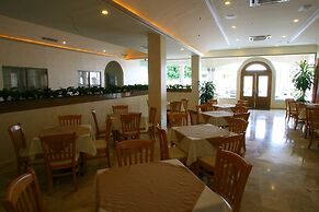Best Western Centro Cadereyta
