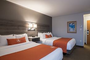 Amsterdam Inn & Suites, an Ascend Collection Hotel