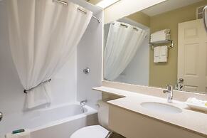 Amsterdam Inn & Suites, an Ascend Collection Hotel