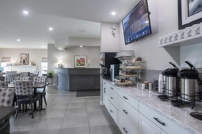 Amsterdam Inn & Suites, an Ascend Collection Hotel
