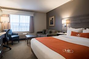 Amsterdam Inn & Suites, an Ascend Collection Hotel