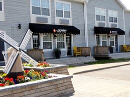 Amsterdam Inn & Suites, an Ascend Collection Hotel